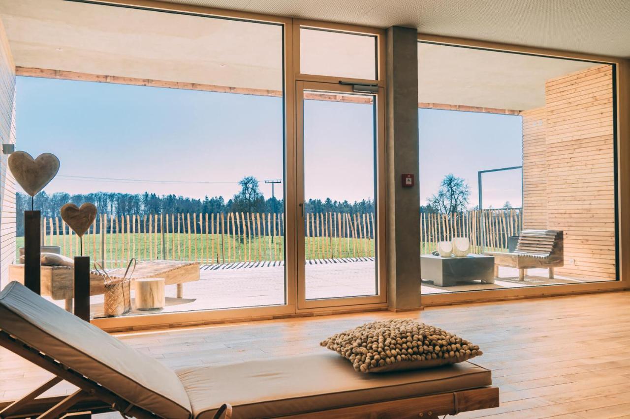 Gut Huegle Erlebnishof & Spa Ravensburg Eksteriør billede