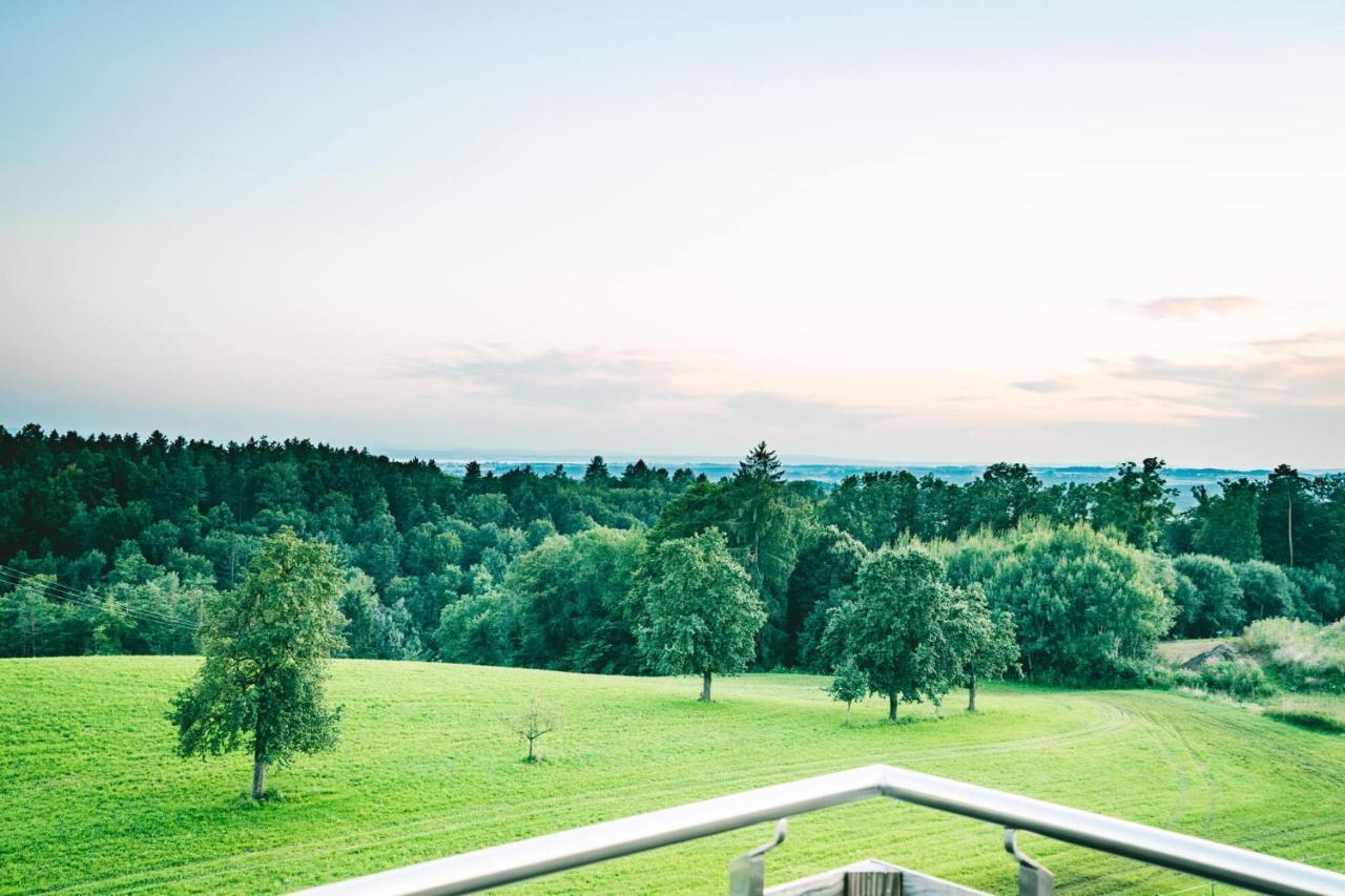 Gut Huegle Erlebnishof & Spa Ravensburg Eksteriør billede